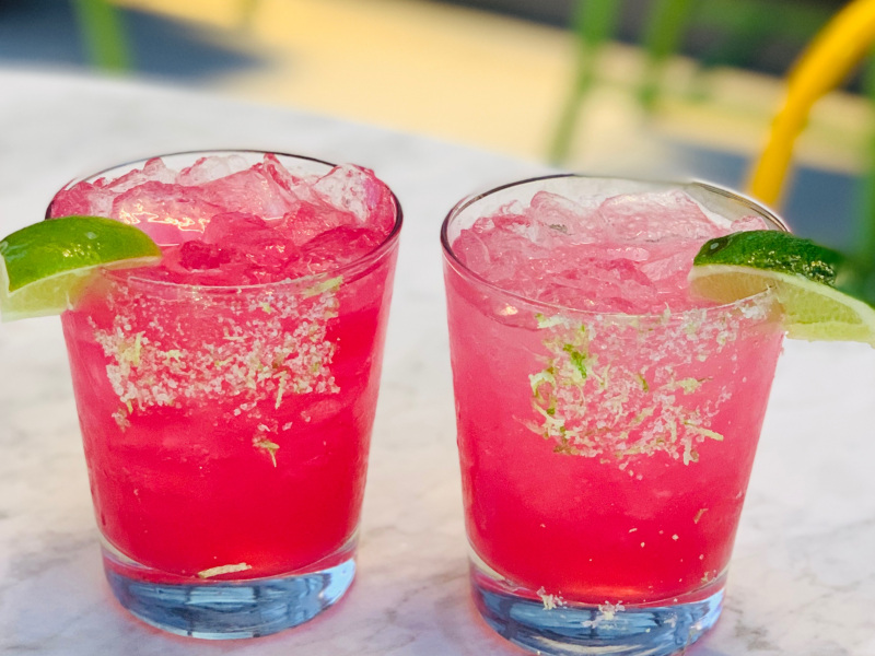 Dragon Fruit Margarita | Summer Drinks